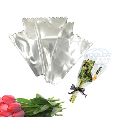 Прозрачные триангулярные рукави букета цветка делают водостойким с оформлением рябей